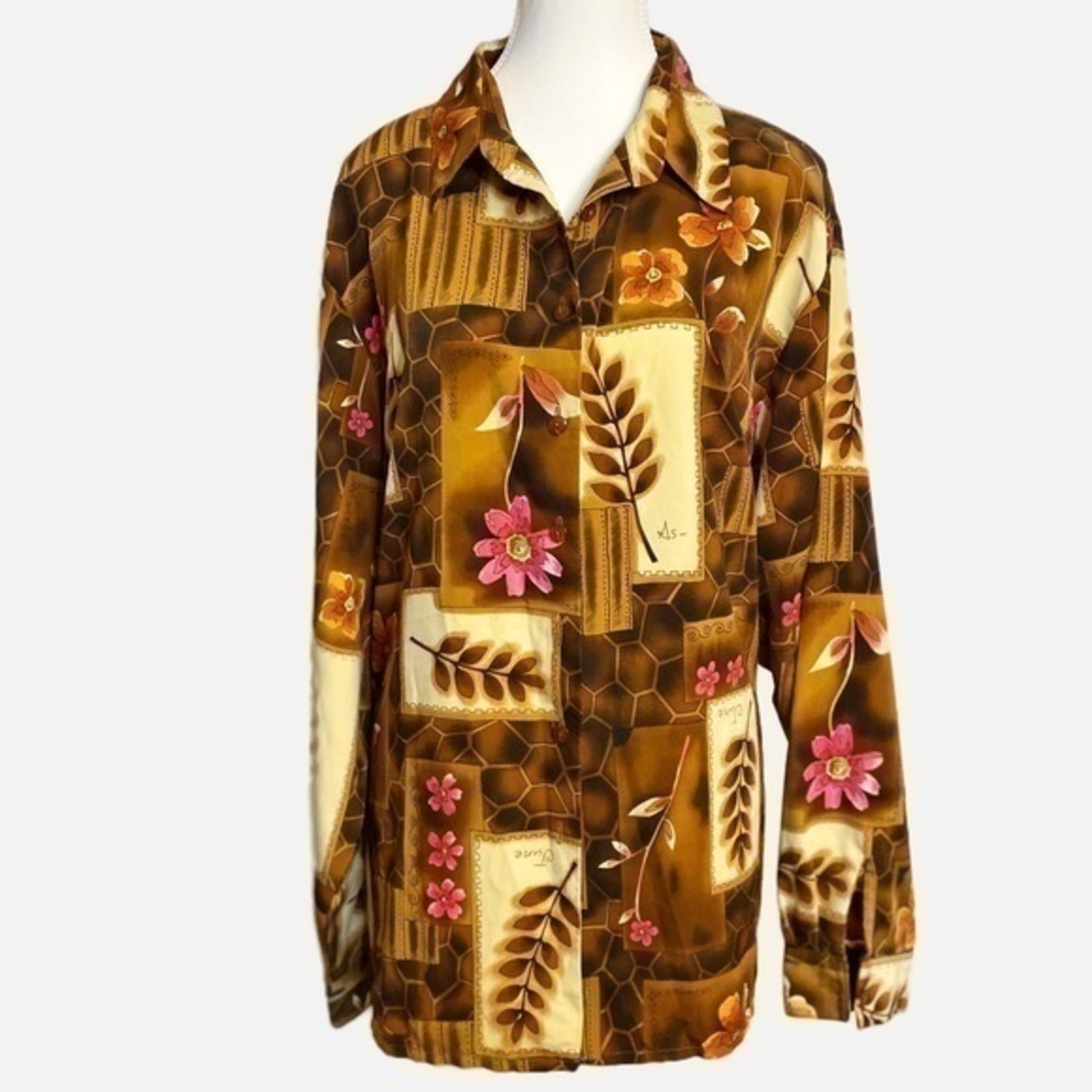 Bon Worth Vintage 1990’s honeycomb button down top with floral print